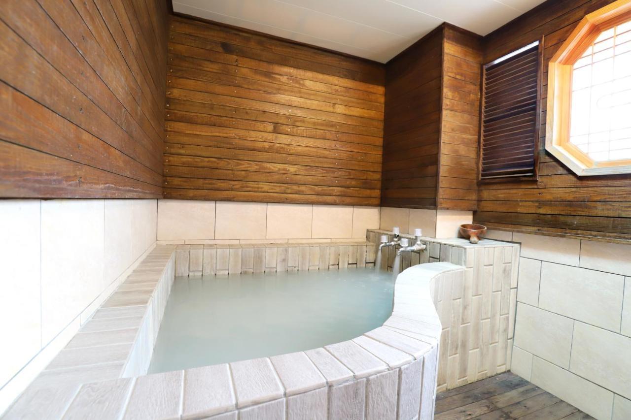 Phoenix Pavilion Hot Spring Hotel Taipei Exterior foto